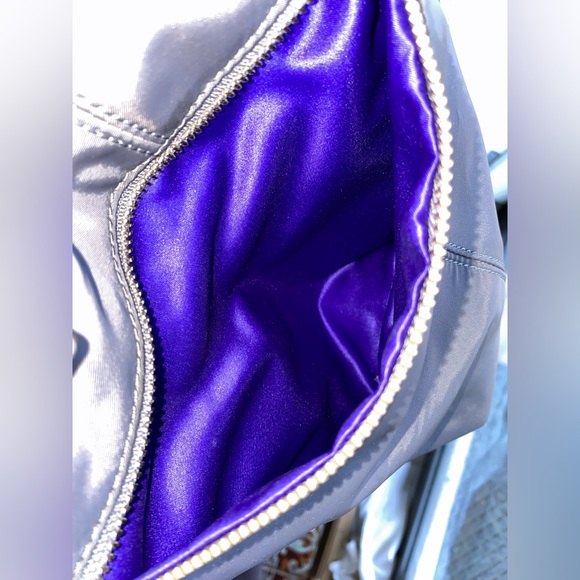 💕 Gently Loved Henri Bendel Jetsetter Convertible Bag in Gray ✨ - Picture 8 of 15